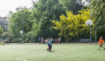 Všestrannost je základ! Sportujte s dětmi, radí někdejší elitní tyčkař Janáček